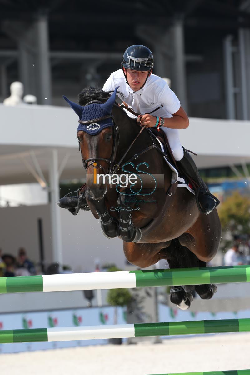 Allen_Izzy_Roma2016LGCT_D48R7963.jpg