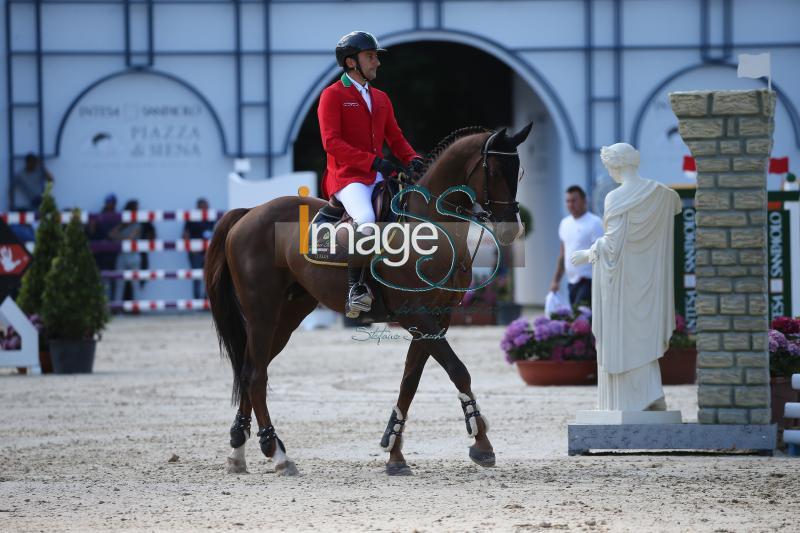 BUCCI_CASALLO_Roma2017_SS7_9258.jpg