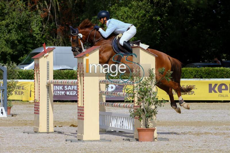 CANCOGNI_TWICKENHAM_ArTalent2020_SS7_9837.jpg