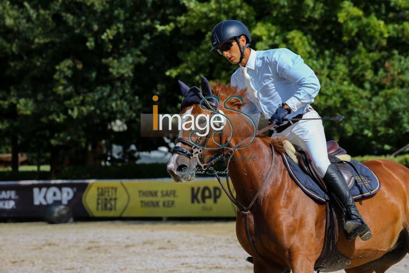 CANCOGNI_TWICKENHAM_ArTalent2020_SS7_9844.jpg