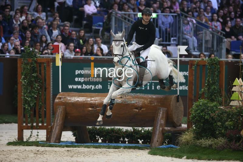 DUFRESNE_Looping_Geneve2017_SS7_2238.jpg