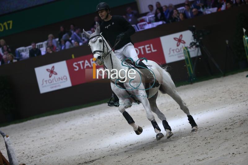 DUFRESNE_Looping_Geneve2017_SS7_2249.jpg