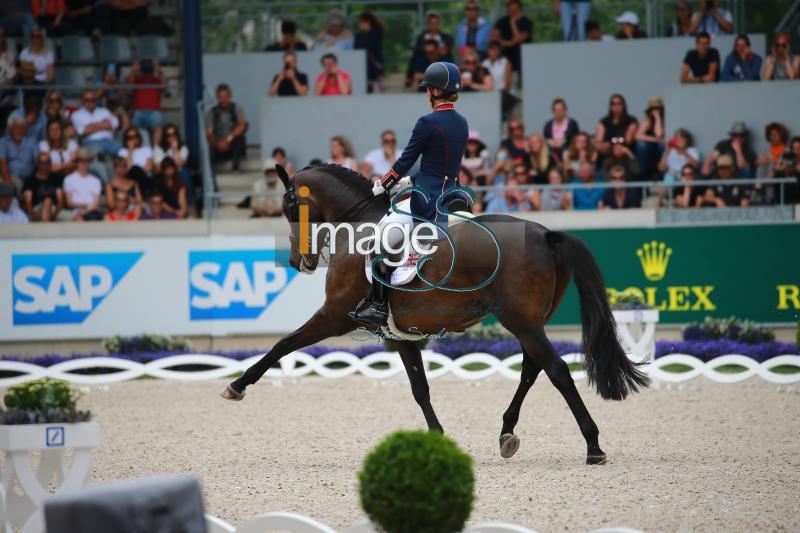 Dujardin_Erlentanz_Aachen2019_SS7_1991.jpg
