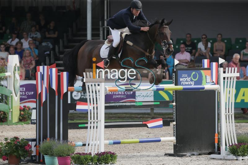 FERNANDEZ_Guru_Rotterdam2016_SS7_4219.jpg