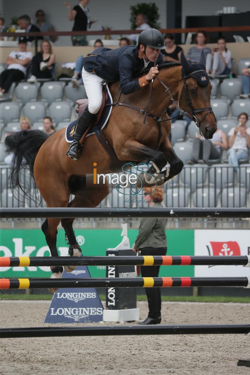 FREDRICSON_Zaloubet_Rotterdam2016_SS7_3869.jpg