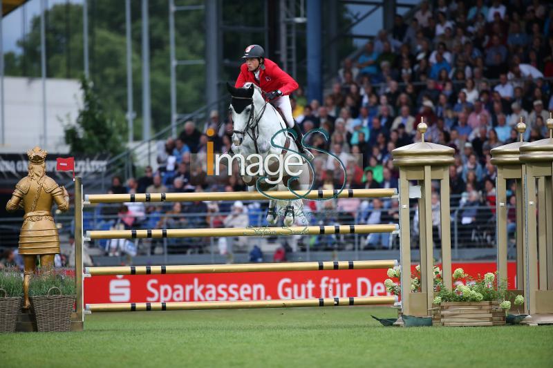 FUCHS_Clooney_Aachen2017_SS7_0916.jpg