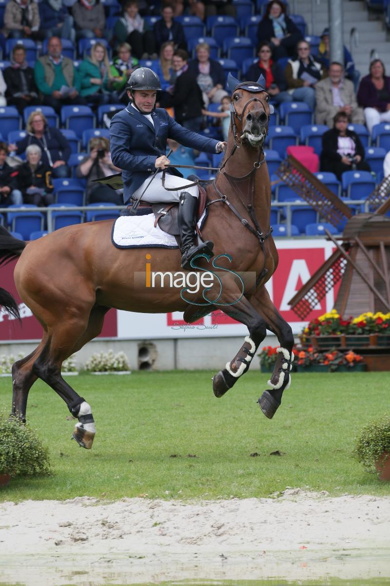 GORDON_Junior_Aachen2016_SS7_7850.jpg