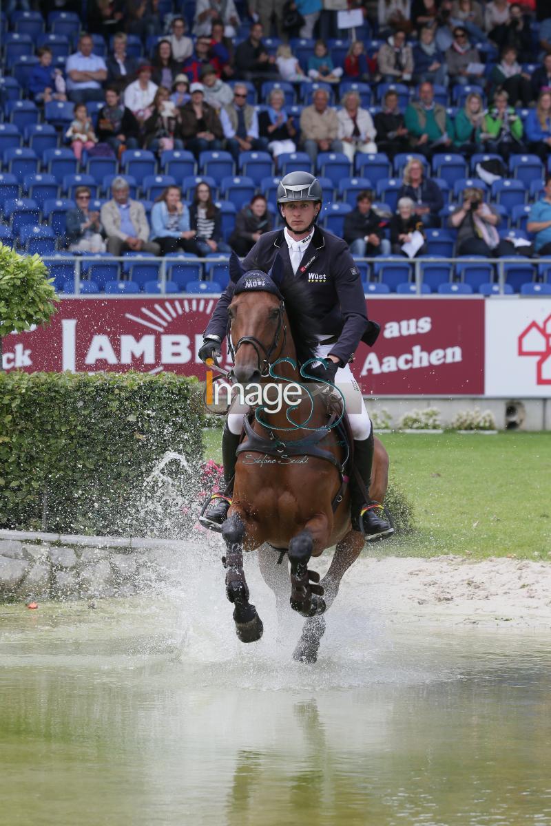 HASSMANN_Chicca_Aachen2016_SS7_7872.jpg