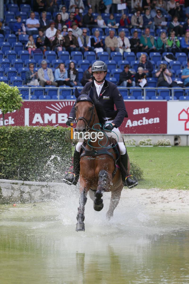 HASSMANN_Chicca_Aachen2016_SS7_7873.jpg