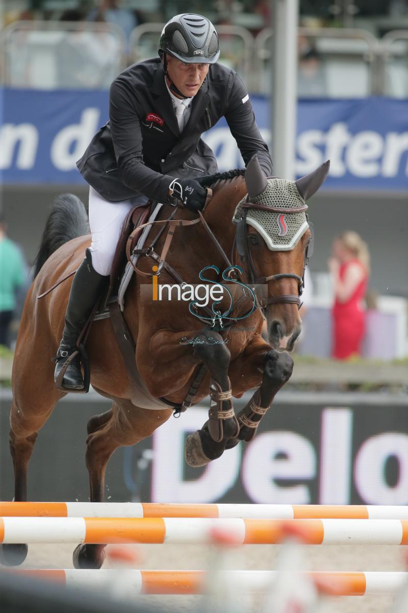 HOUTZAGER_Calimero_Rotterdam2016_SS7_4118.jpg