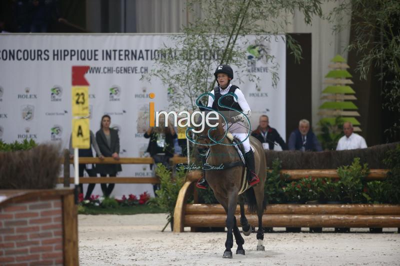 JUNG_Corazon_Geneve2017_SS7_2137.jpg