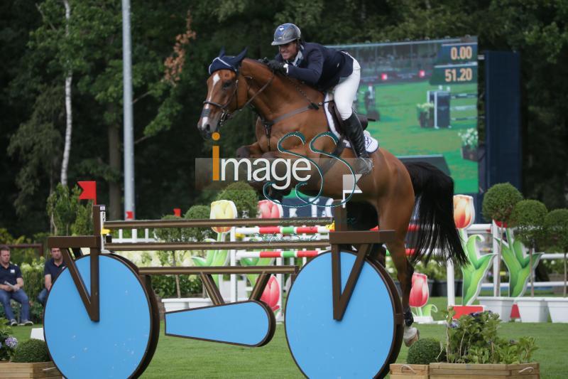 Judge_Whisky_Valkenswaard2016_SS7_7645.jpg