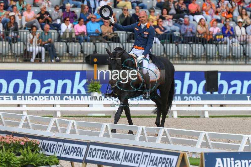 MINDERHOUD_DREAM_Rotterdam2019_SS7_3310.jpg
