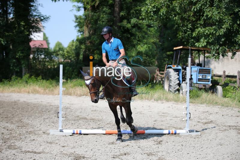 Moyersoen_2017_SS7_7696.jpg
