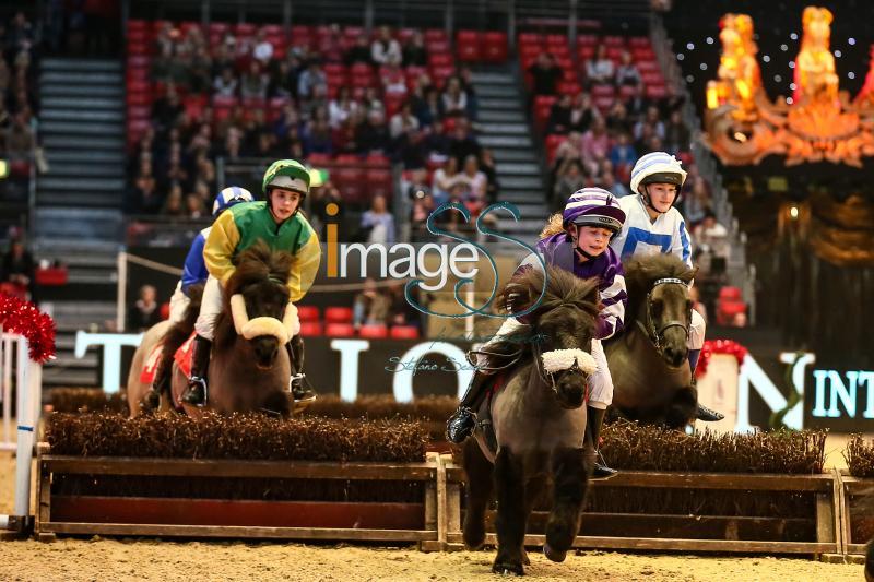 PonyGrandNational_London2016_SS7_4014.JPG