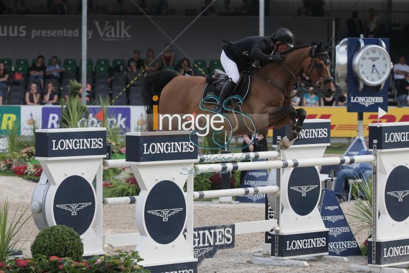 SCHRODER_Lausejunge_Rotterdam2016_SS7_4185.jpg