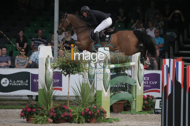 SCHRODER_Lausejunge_Rotterdam2016_SS7_4188.jpg