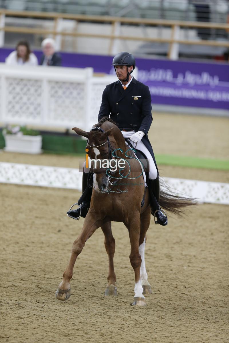 VanDerMeer_Zippo_Doha2019__S3_9317.jpg