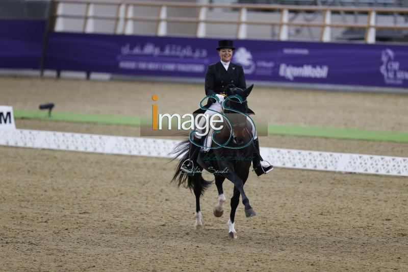 VanDerMeulen_Ashter_Doha2019__S3_9006.jpg