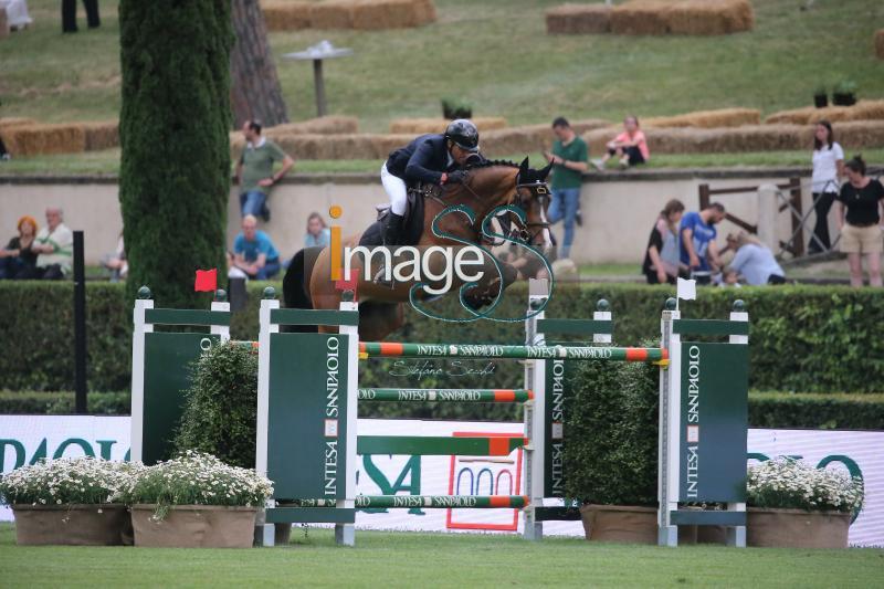 Zuvadelli_Estoril_CSIORoma2022_SS7_4936.JPG